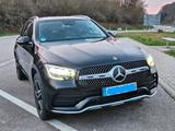 Mercedes-Benz GLC 300 4Matic, AMG Optik, StHz, AHK, Burmester - Mercedes-Benz GLC 300 in Augsburg
