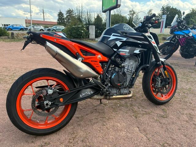 KTM 890 Duke GP Techpack