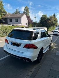 2015 Mercedes-BENZ GLE — фото 4