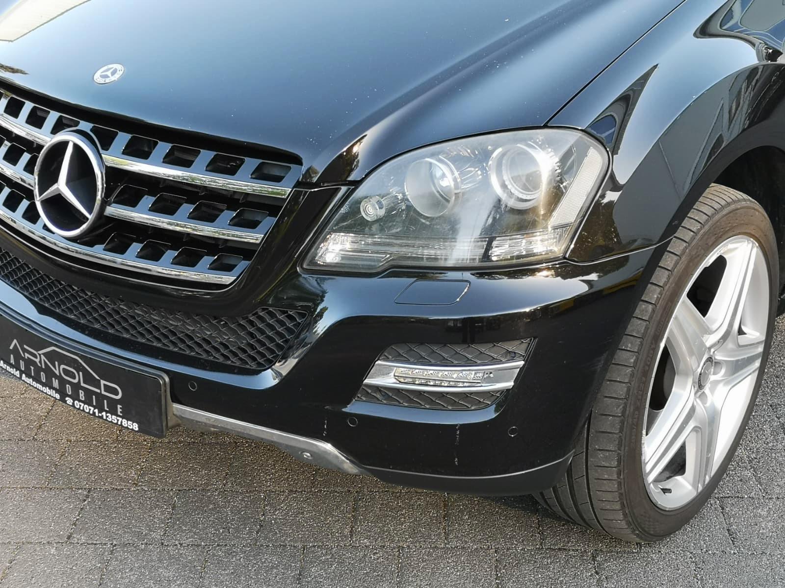 Mercedes-Benz ML 350 4Matic *AHK*Bi-Xenon*Leder*Navi*21"Sommer