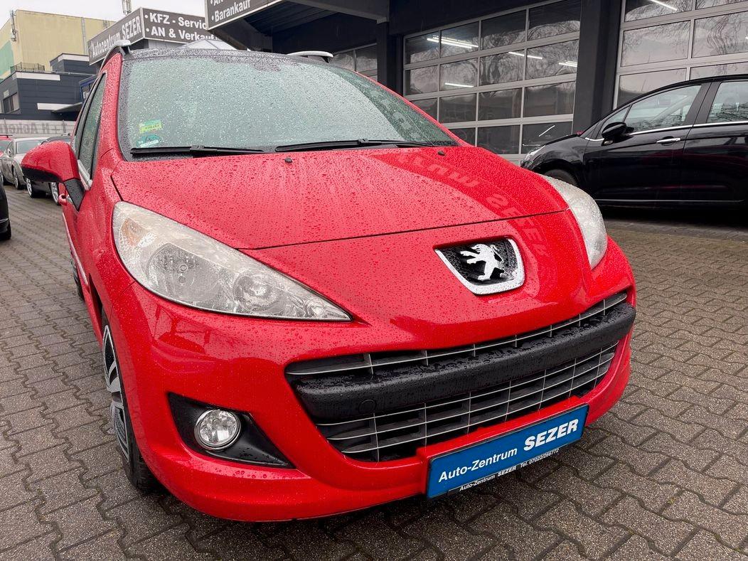 Peugeot 207 SW Premium 120 VTi*PANORAMA*PDC*SHZ*KLIMAAUT