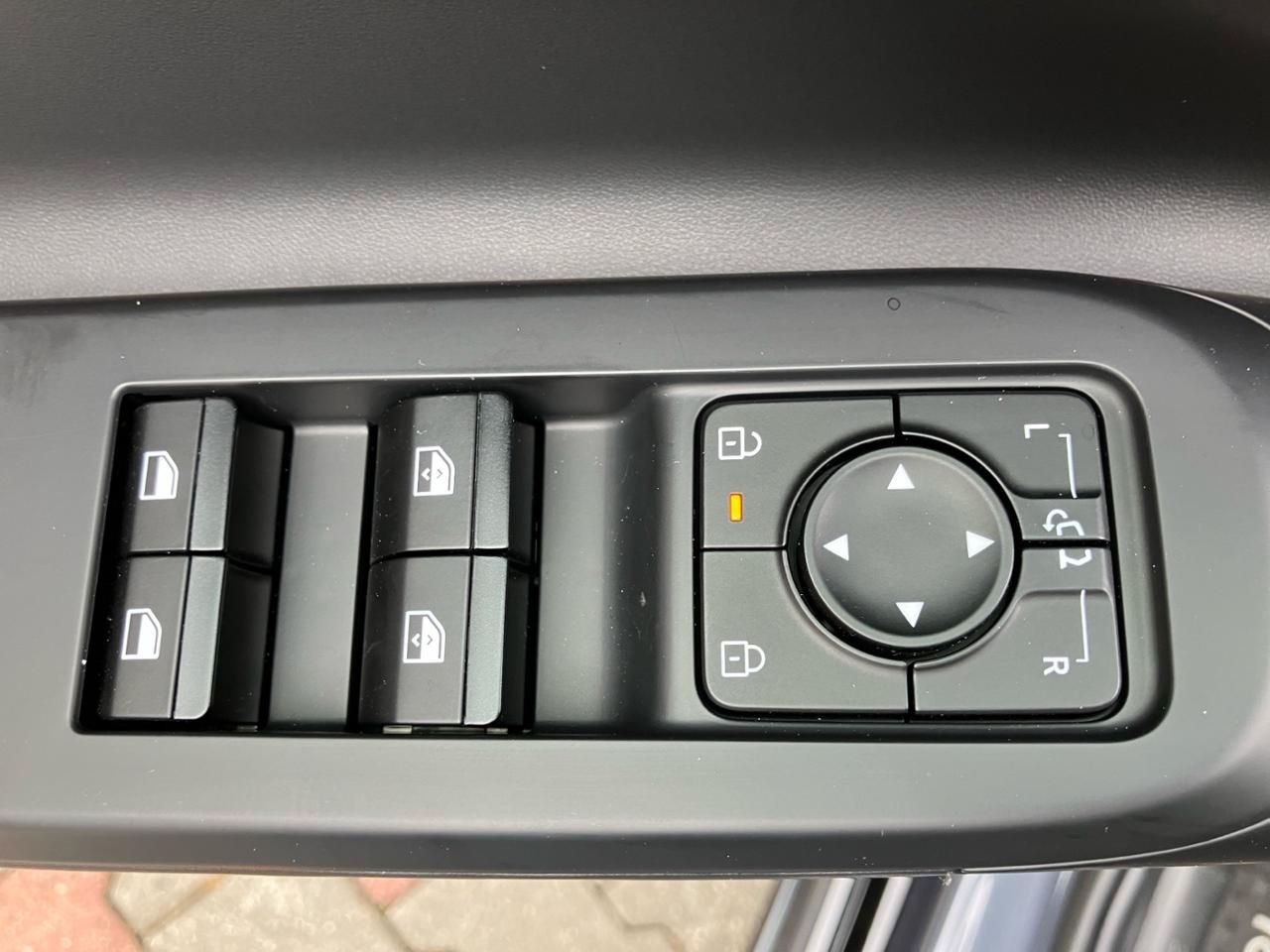 Fahrzeugabbildung Hyundai IONIQ 3 (MY27) 61 kWh (135 PS) 2WD N Line SHZ*LH