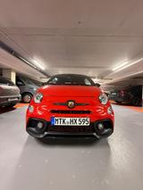 Abarth 595C Competizione, Beats, Carbon, Sabelt, Brembo - rote Abarth 595C