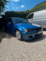 BMW E46 330i M Paket ab Werk, Estorilblau Indi... - BMW 330 aus 2001: 330i