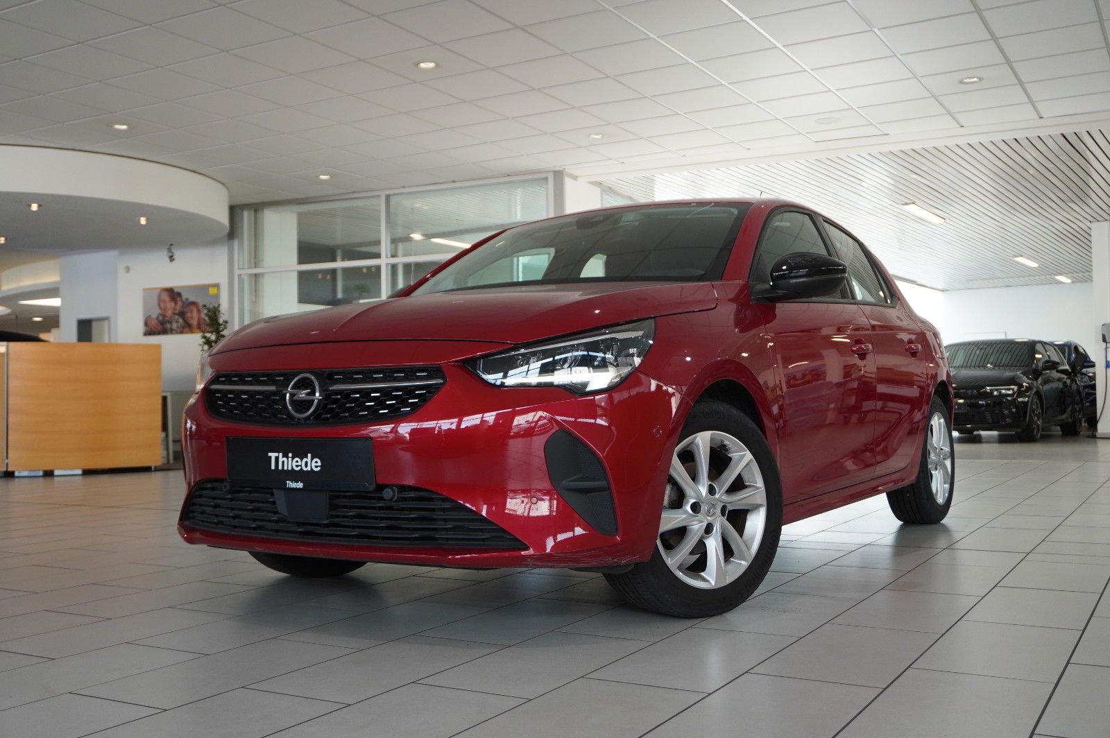 Fahrzeugabbildung Opel Corsa F 1.2 ELEGANCE NAVI/LED/KAMERA/SPORT/DAB+