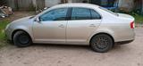 Volkswagen VW Jetta 2.0 TDI Diesel - Volkswagen Jetta aus 2006 mit Diesel-Antrieb