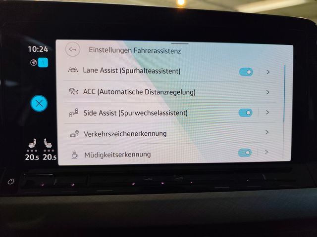 Golf VIII Variant 1.5 eTSI DSG *Massage*Standh*