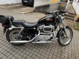 Harley-Davidson XL883C Custom