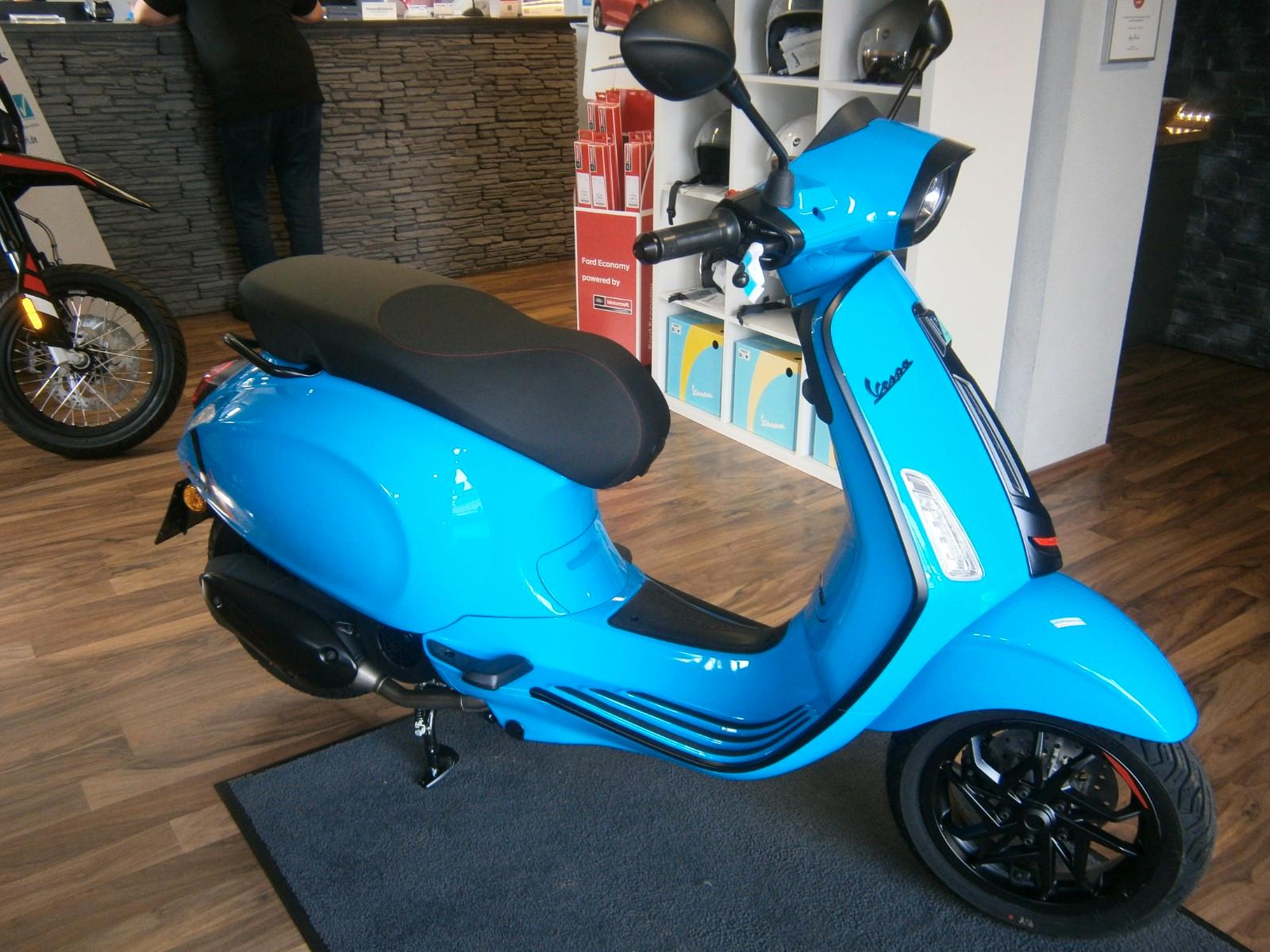 Vespa Sprint 125 RST S