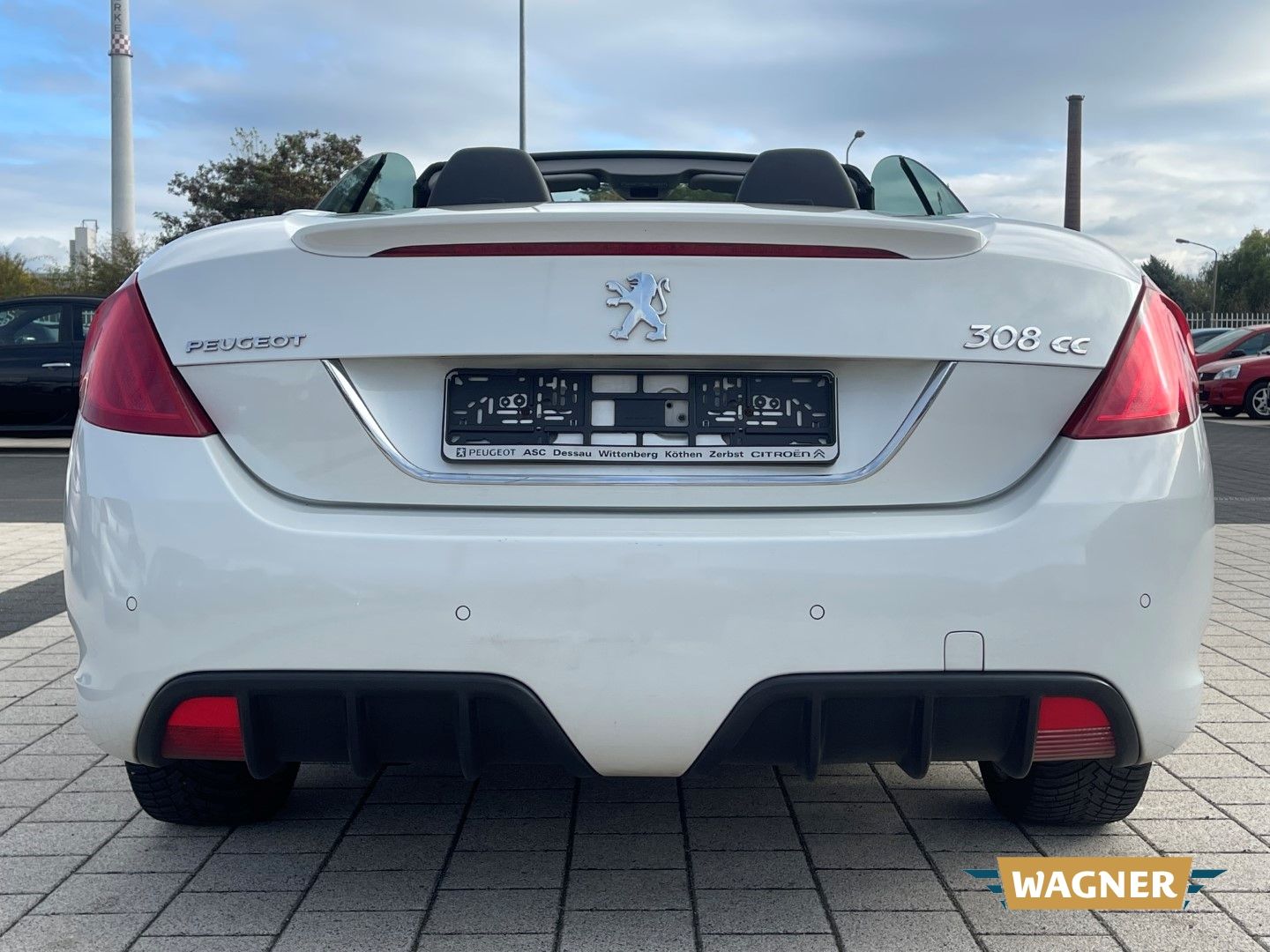 Fahrzeugabbildung Peugeot 308 CC Cabrio-Coupe Premium Klimaautomatik