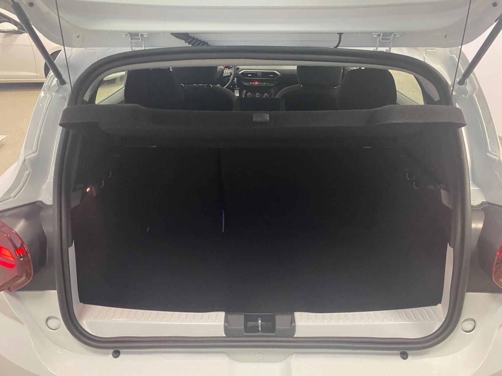 Fahrzeugabbildung Dacia Sandero 1.0 SCe KAT Essential KLIMA+PDC+LED