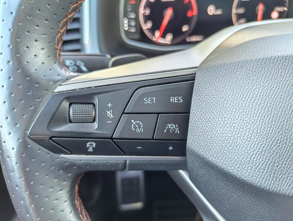 Fahrzeugabbildung SEAT Ateca FR 2.0 TSI 4Drive DSG + AHK + SHZ