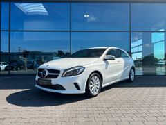 Fahrzeugabbildung Mercedes-Benz A 180 Style LED Navi Einparkhilfe Sitzhzng. 16"