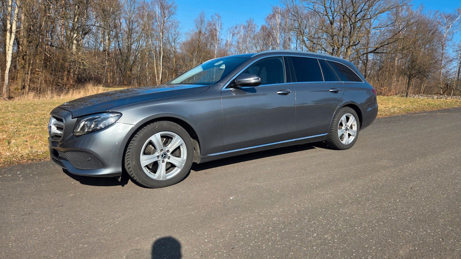 MERCEDES-BENZ E 220 d 4MATIC T-Modell * MULTIBEAM * COMAND 