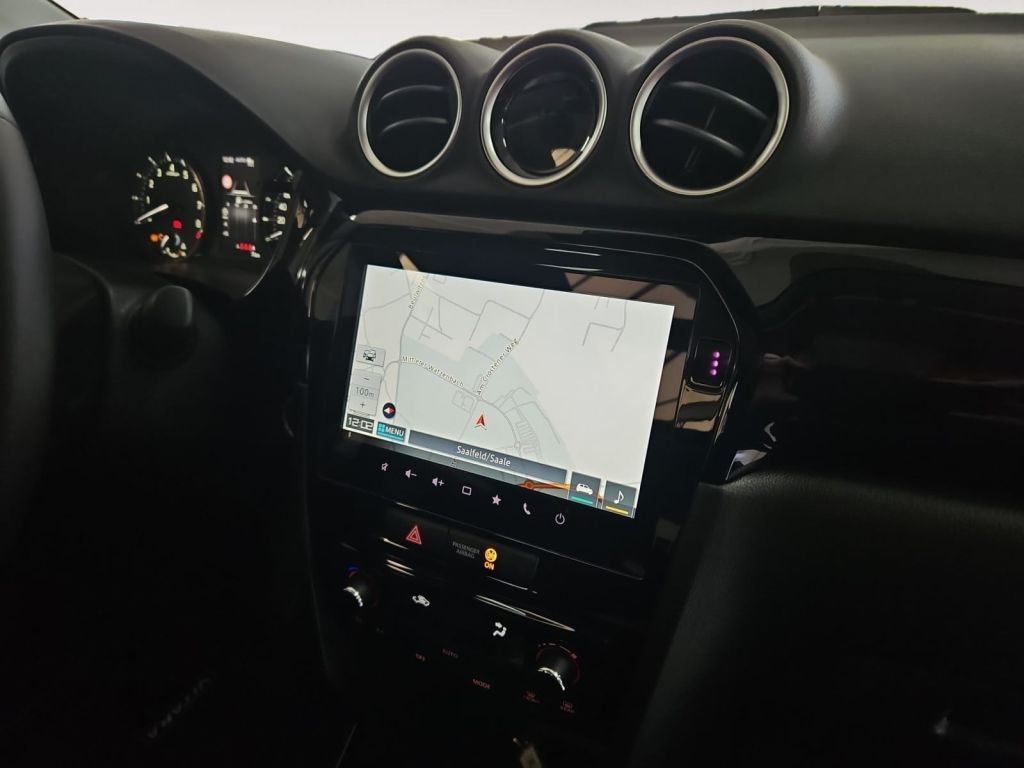 Fahrzeugabbildung Suzuki Vitara 1.4 Mild-Hybrid Allrad Comfort+ X-ITE