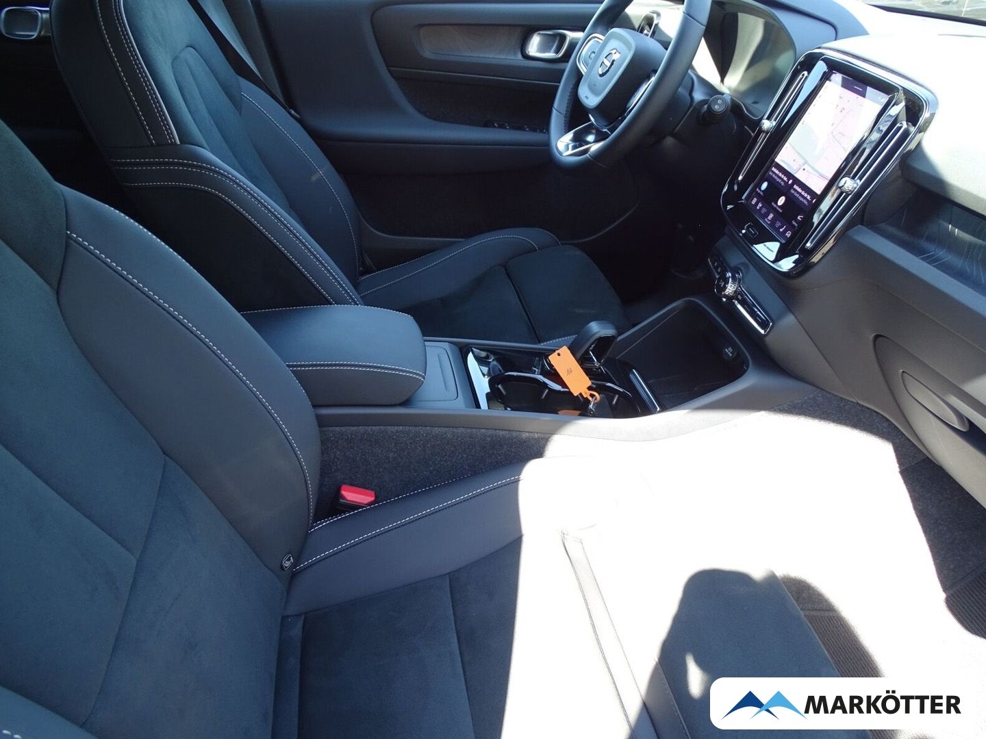 Volvo XC40 Plus Recharge Pure Electric AWD/LED/ACC/SHZ foto 14