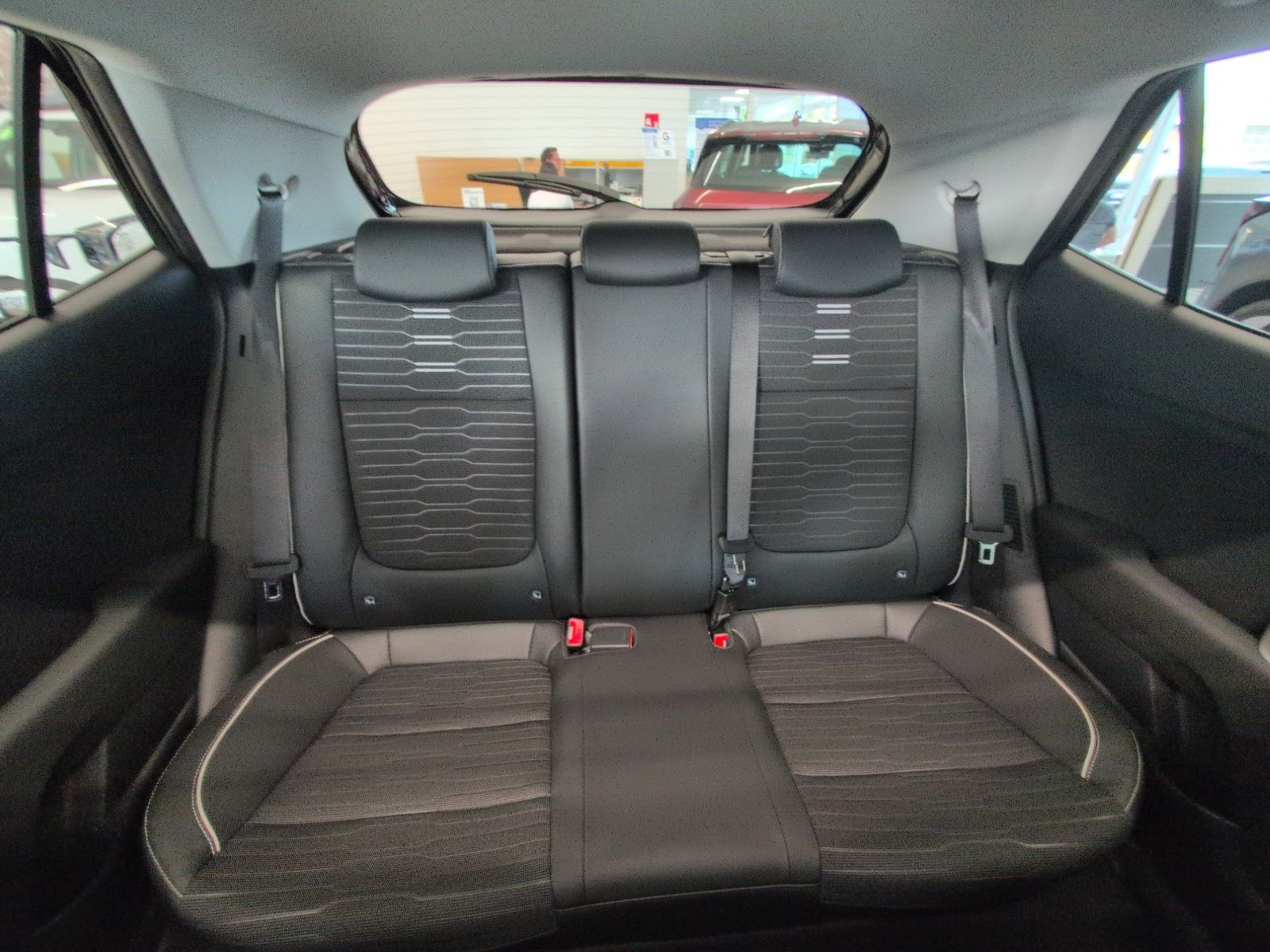 KIA Stonic  1.0 T-GDI 100 48V DCT GT-Line Technologie – Bild 14