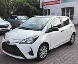 Toyota Yaris Basis.   Neuer Tüv   Erste Hand - Toyota Yaris Gebrauchtwagen in Berlin
