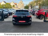 Volkswagen T-Roc Sport 4Motion Automatik Navi Rückfahrkamer - Volkswagen T-Roc: Schwarz