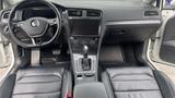 Volkswagen VW e-Golf VII - Nahezu Vollausstattung  - Volkswagen Golf mit Elektro-Antrieb: Automatik
