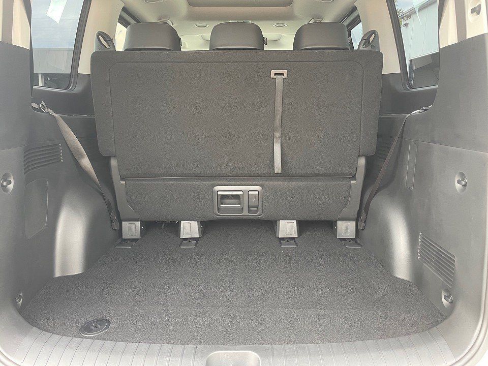 Fahrzeugabbildung Hyundai STARIA Hybrid 9-Sitzer Prime, Pano, Park-Paket