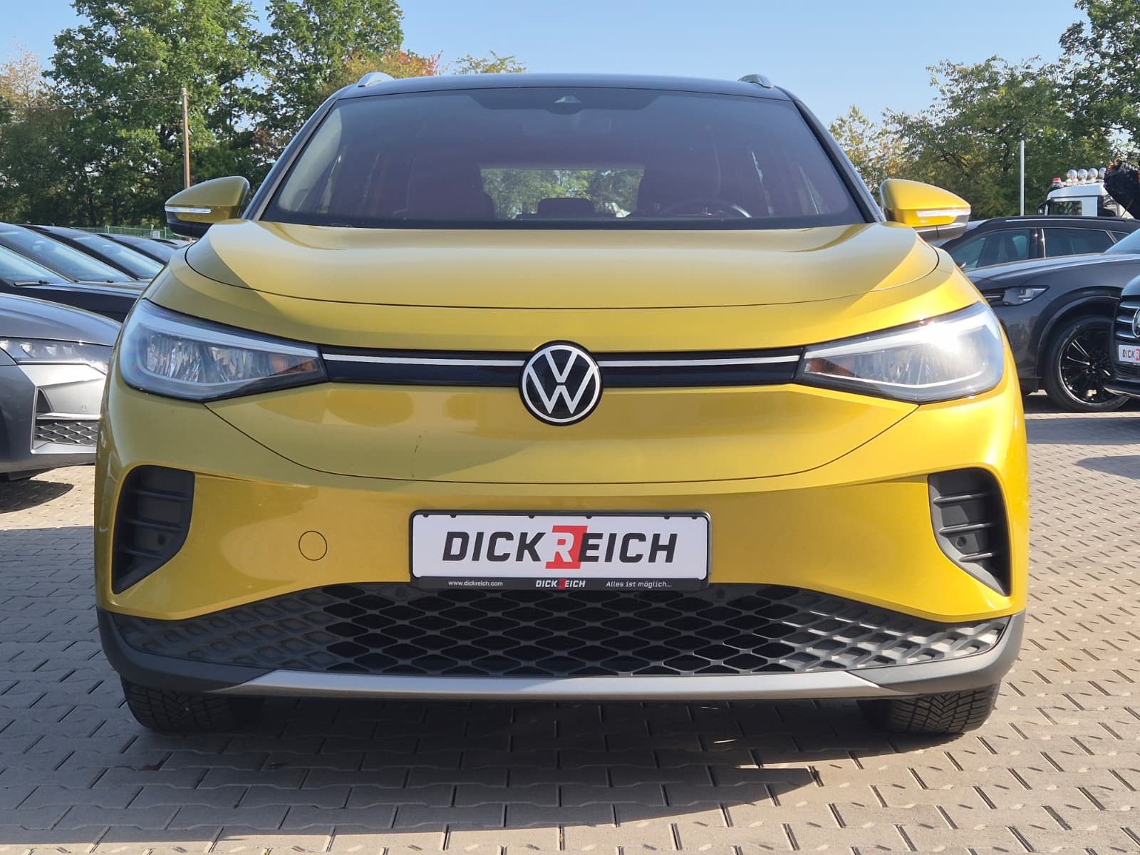 Fahrzeugabbildung Volkswagen ID.4 Pro Performance Life ACC*NAVI*AHK*LM 19"