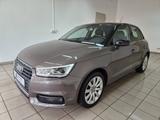 Audi A1 Sportback 1.4 TFSI design Xenon Telefon 16" - Audi A1: Braun