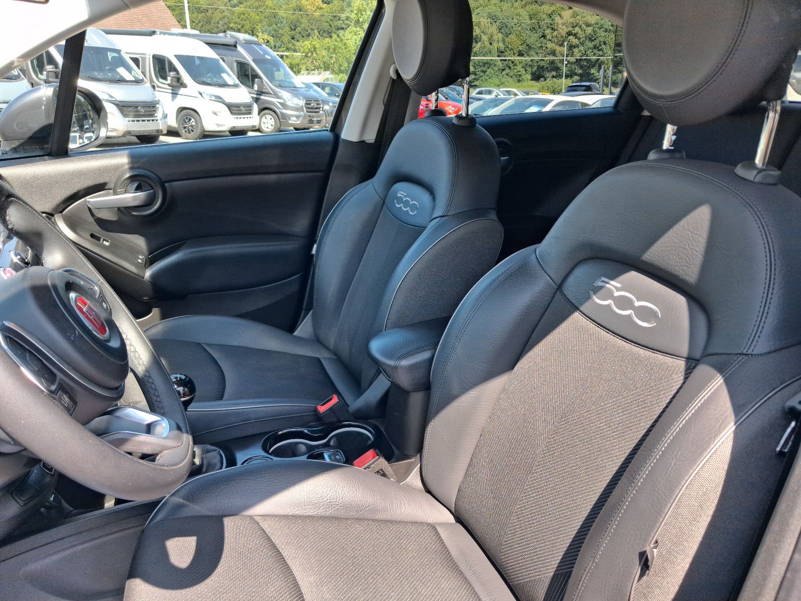 Fahrzeugabbildung Fiat 500X Cross