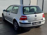 Volkswagen Golf IV 1.6 Automatik-Kamera-Scheckheft-Klima - Volkswagen Golf aus 2002: 1.6