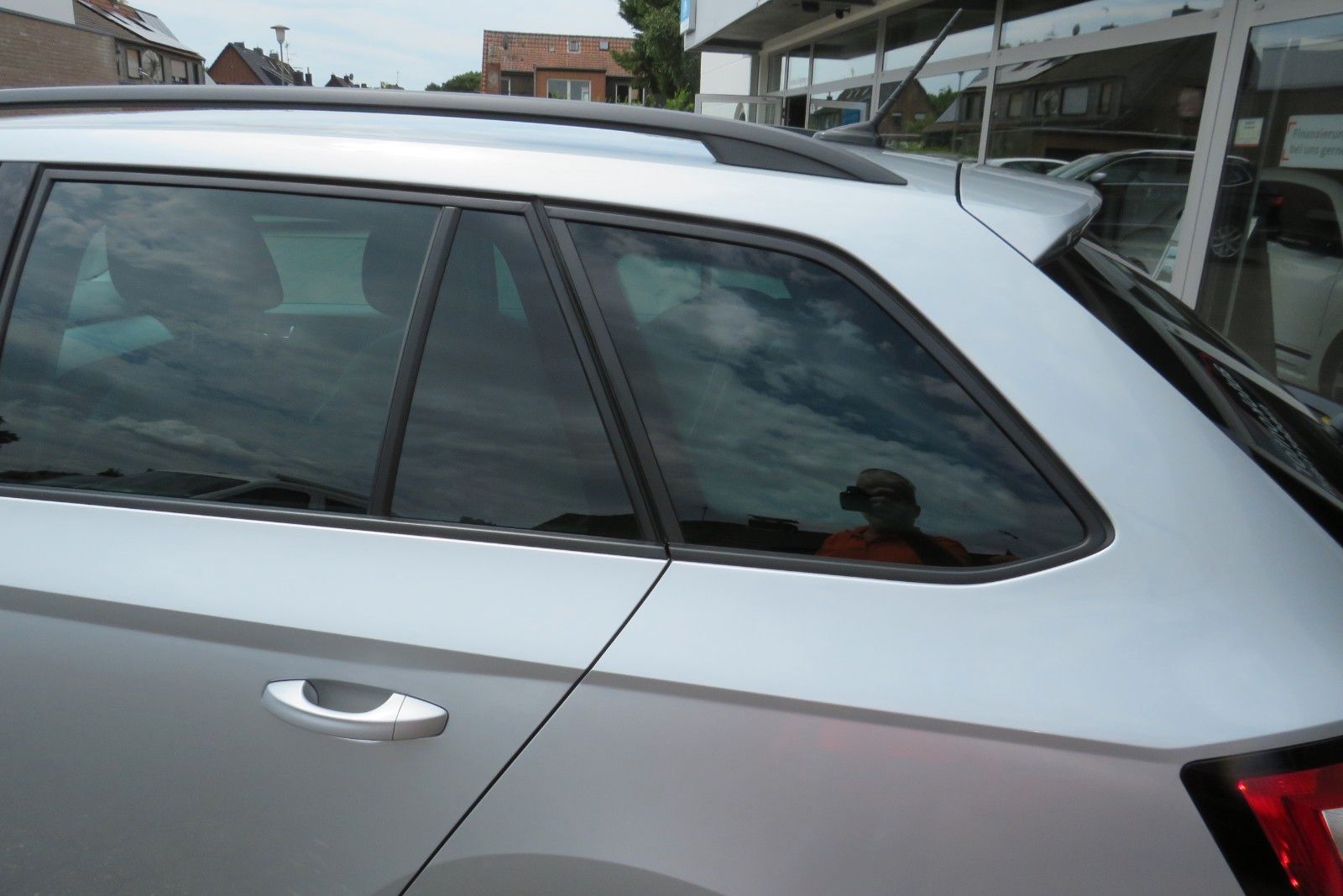 Fahrzeugabbildung SKODA Fabia Combi Ambition KLIMA SITZH. GRA PDC APP-C.