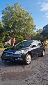 Ford Focus 1,6 Black Magic Turnier Black Magic