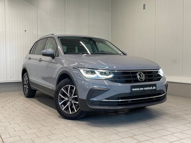 Tiguan Life 1.5 TSI AHK NAVI IQ.LIGHT RFK