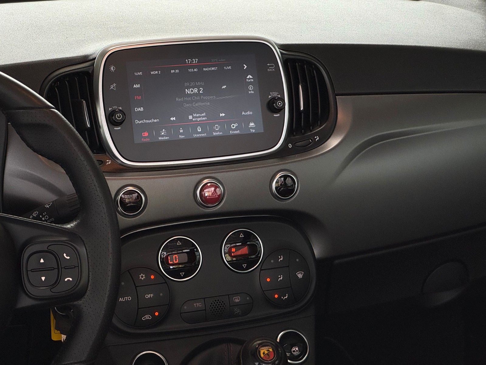 Fahrzeugabbildung Abarth 500 Cabrio 595 C Turismo 70th Anniversary