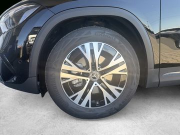 Mercedes GLA 180 - 3