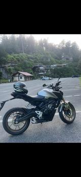 Honda CB125R 2023 nur 5.152 km wie neu- Garantie - HONDA HONDA125