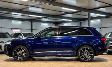 Audi Q7 - 4