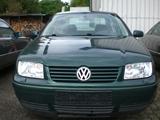 Volkswagen Bora 1.6 Basis Basis - Volkswagen Bora Basis mit Benzin-Antrieb