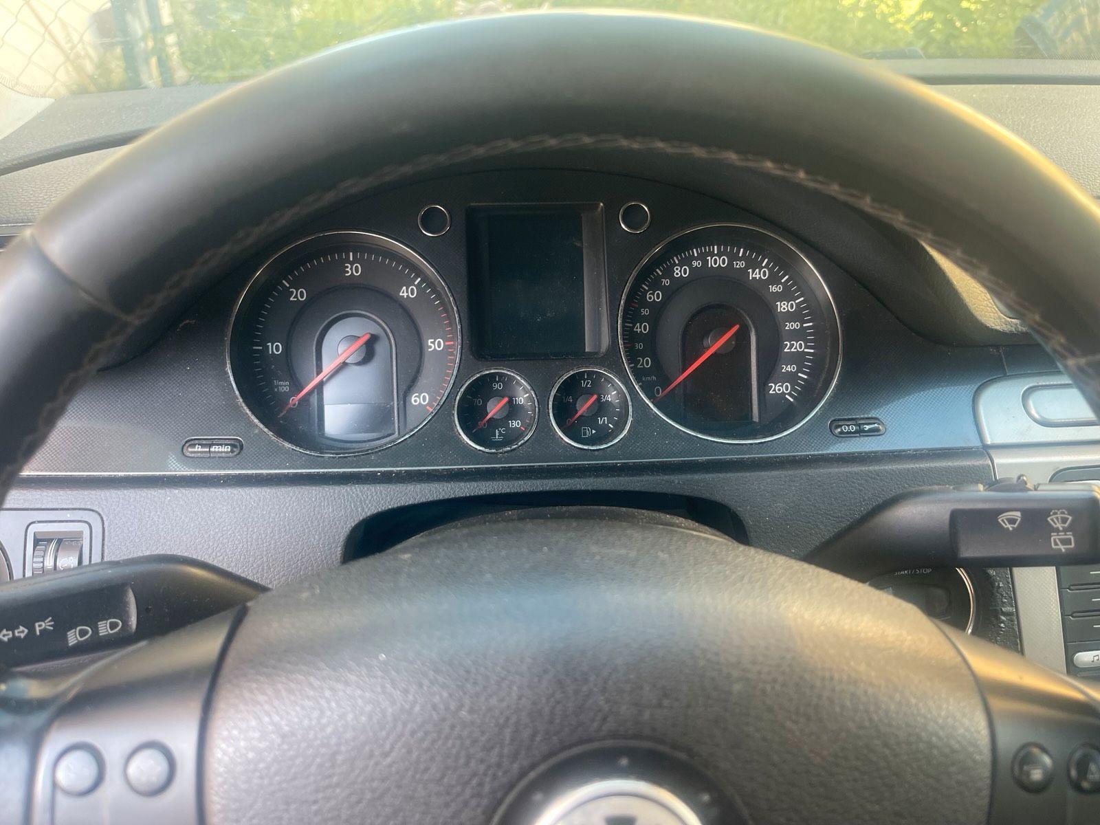 Volkswagen Passat 2006 — photo 12