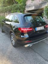 Mercedes-Benz GLC 220 d 4MATIC Autom. BE wenig km - Mercedes-Benz GLC 220: Von Privat