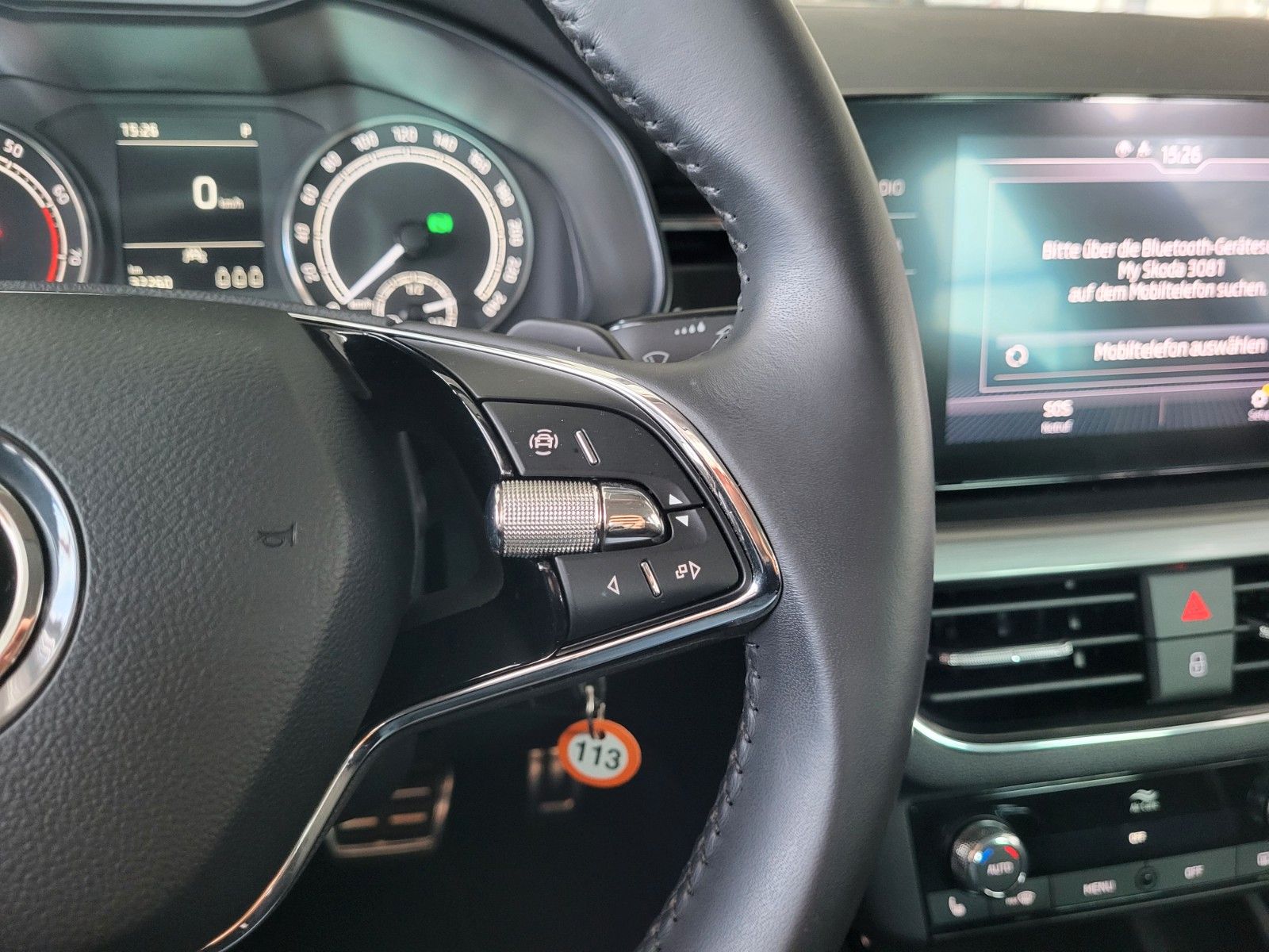 Fahrzeugabbildung SKODA Kamiq Scoutline AUTOM./KAMERA/LED/AHK/SITZHEIZ.