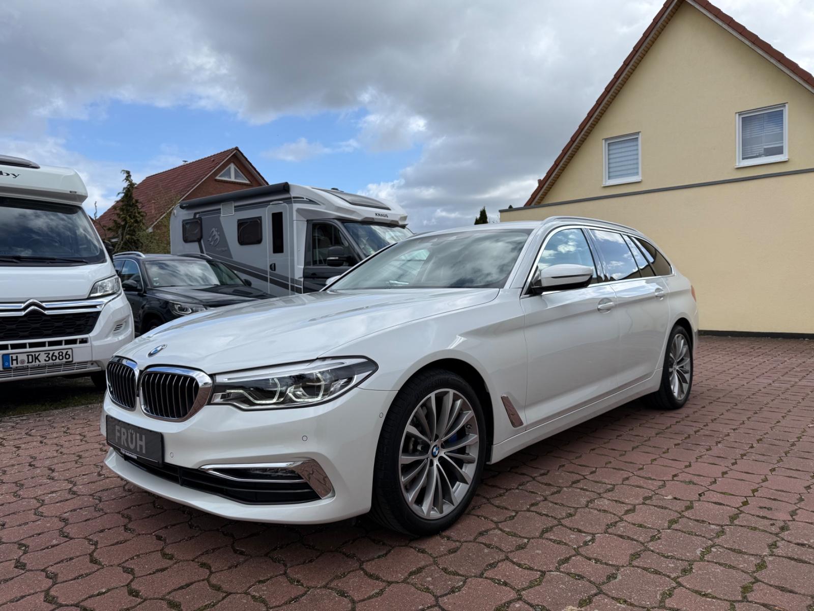 BMW 530d Luxury Line 360° Leder AHK Keyless HUD IAL