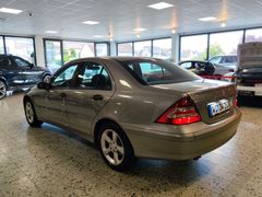 Fahrzeugabbildung Mercedes-Benz C 220 CDI Lim. ( KLIMAAUT/