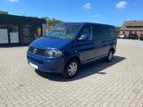 Volkswagen T5 Transporter 2.0 TDI Kombi  AHK Klima 9-Sitzer - LKWs & Trucks in Bremen