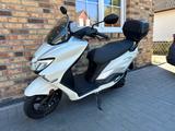 Suzuki Burgman Street 125EX - UB125L - SUZUKI BURGMAN 125