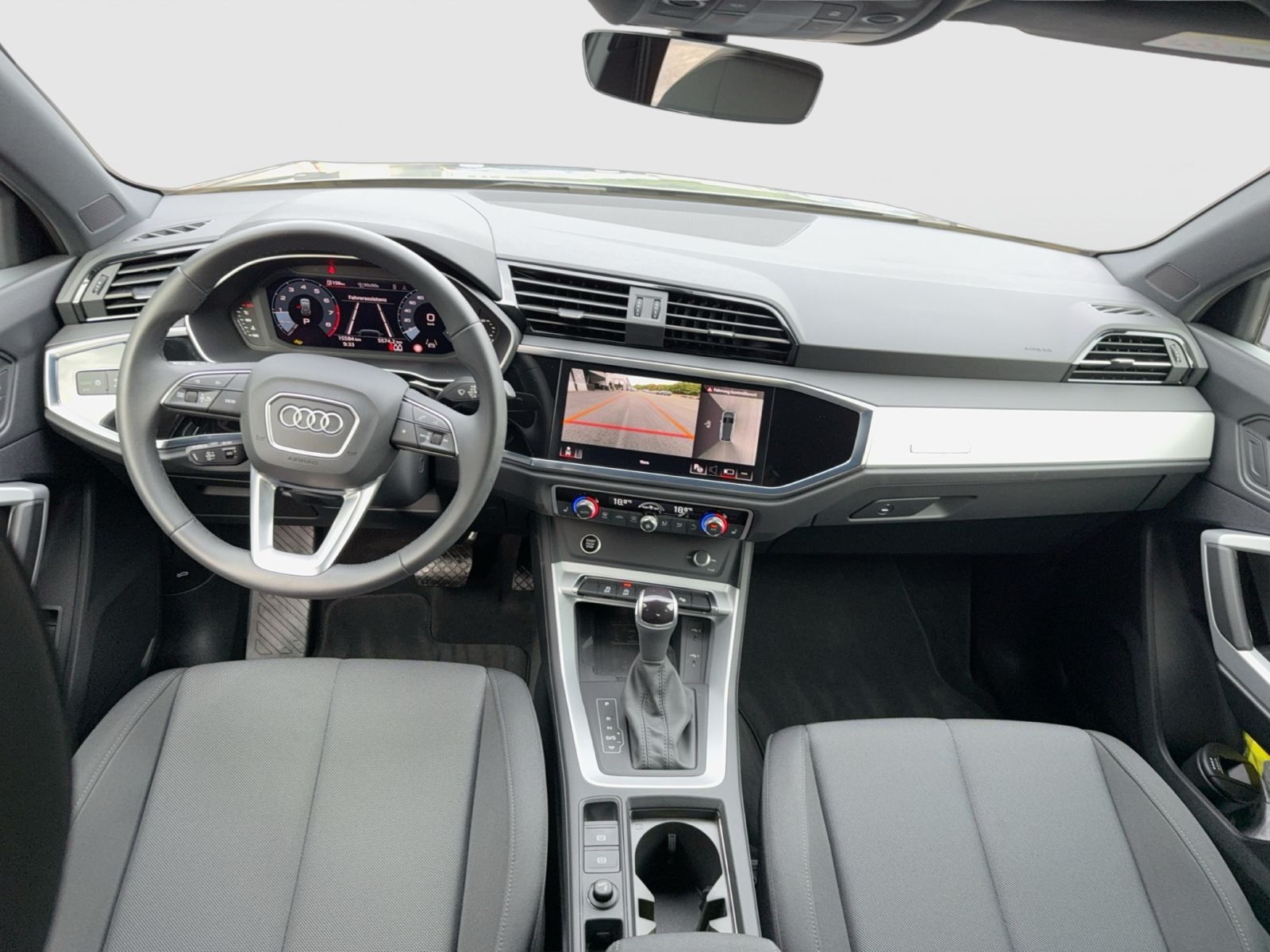 Audi Q3 - Bild 12
