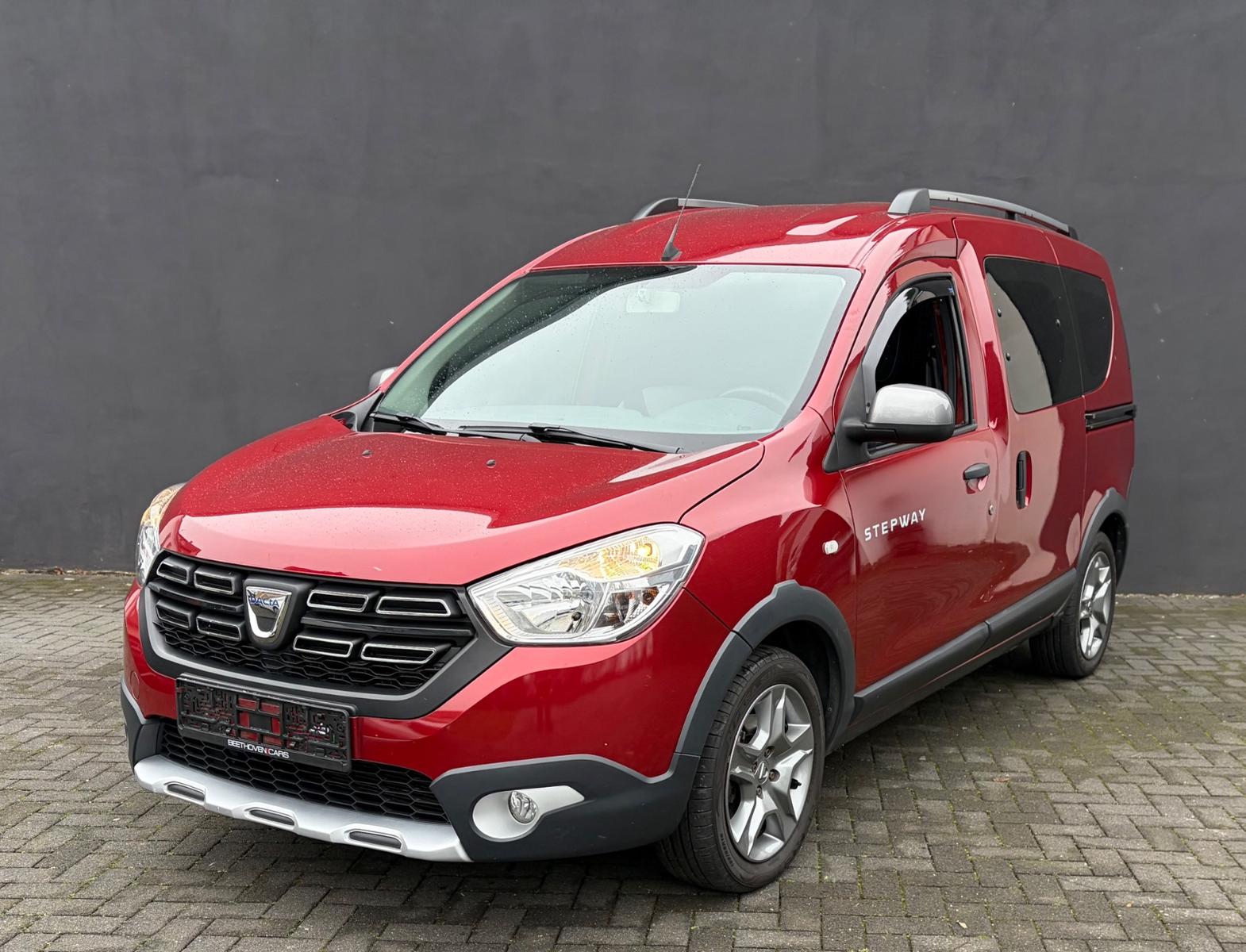 Dacia Dokker Stepway Plus TCE131 6G 1HAND RENTNER