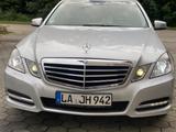 Mercedes-Benz E200 CGI Avantgarde - Bi-Xenon - original 65.500 - Mercedes-Benz 200 mit Anhängerkupplung