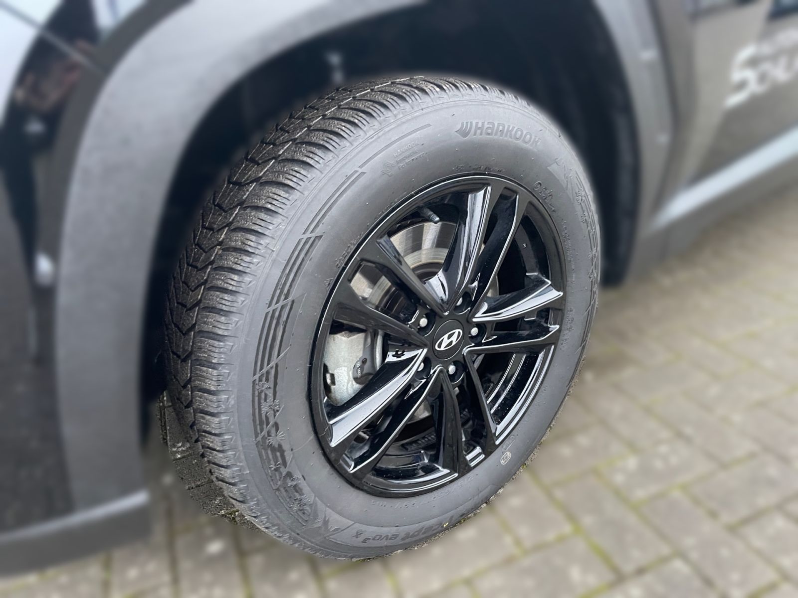 Fahrzeugabbildung Hyundai TUCSON 1.6 T-GDI Trend Hybrid Krell LED Paket