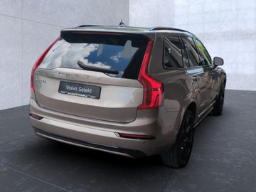 Volvo XC90 - 4