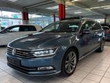 Volkswagen Passat Variant BMT Highline 4Motion Kamera AHK - Volkswagen Passat Variant: Blau, Motion